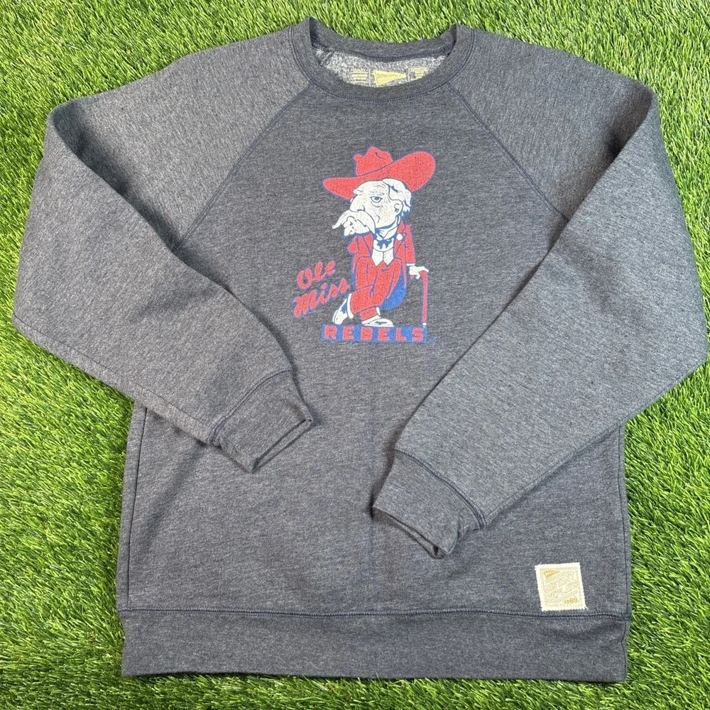 Ole Miss Rebels Sweatshirt Adult Medium Gray Distant Replays Crewneck USA